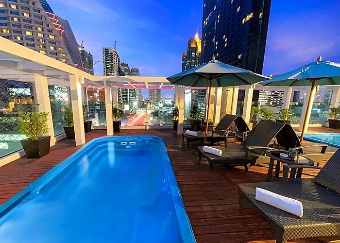Furamaxclusive Asoke, Hotel 4*