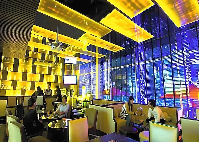 Furamaxclusive Asoke,