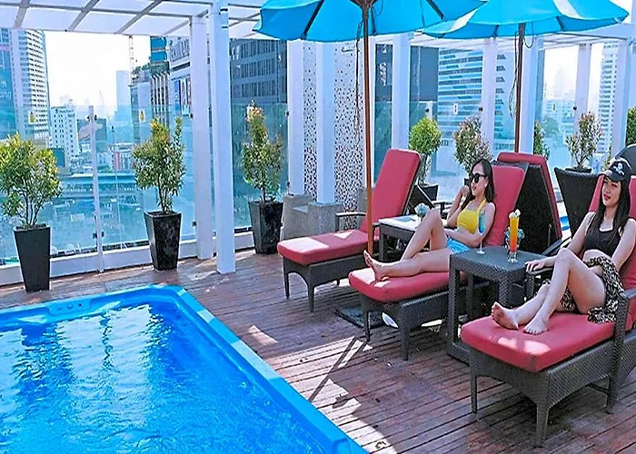 Furamaxclusive Asoke, Hotel 4*