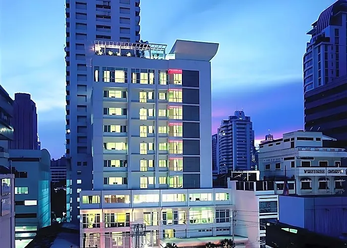 Furamaxclusive Asoke, Hotel 4*