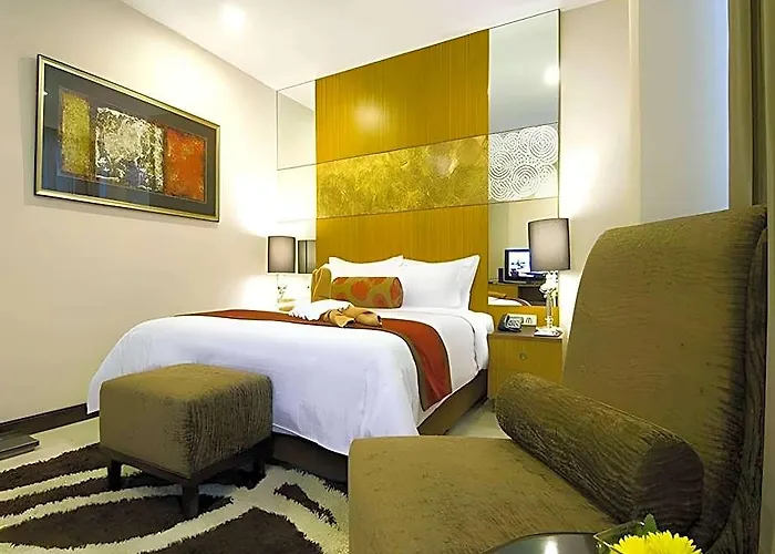 Furamaxclusive Asoke, 4*