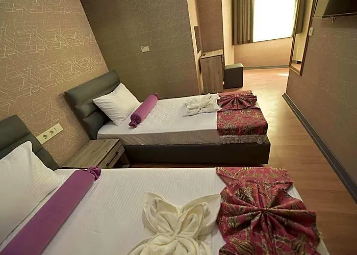 Furamaxclusive Asoke, Hotel